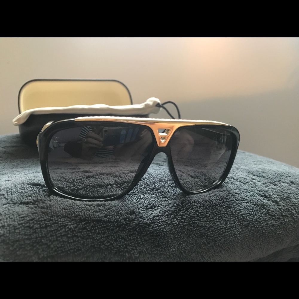 Louis V Sunglasses ✨